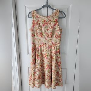 Gabby Skye Sleeveless Dress | 6 | A-line | floral